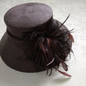 Kentucky derby wide brim hat feathers Natural Fibers